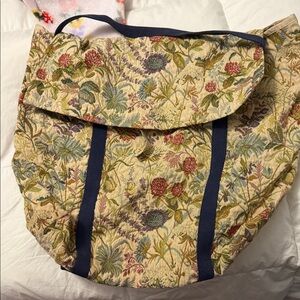 Floral Tapestry Women's Bag